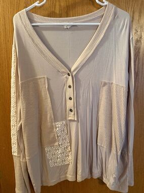 POL light beige long sleeve top